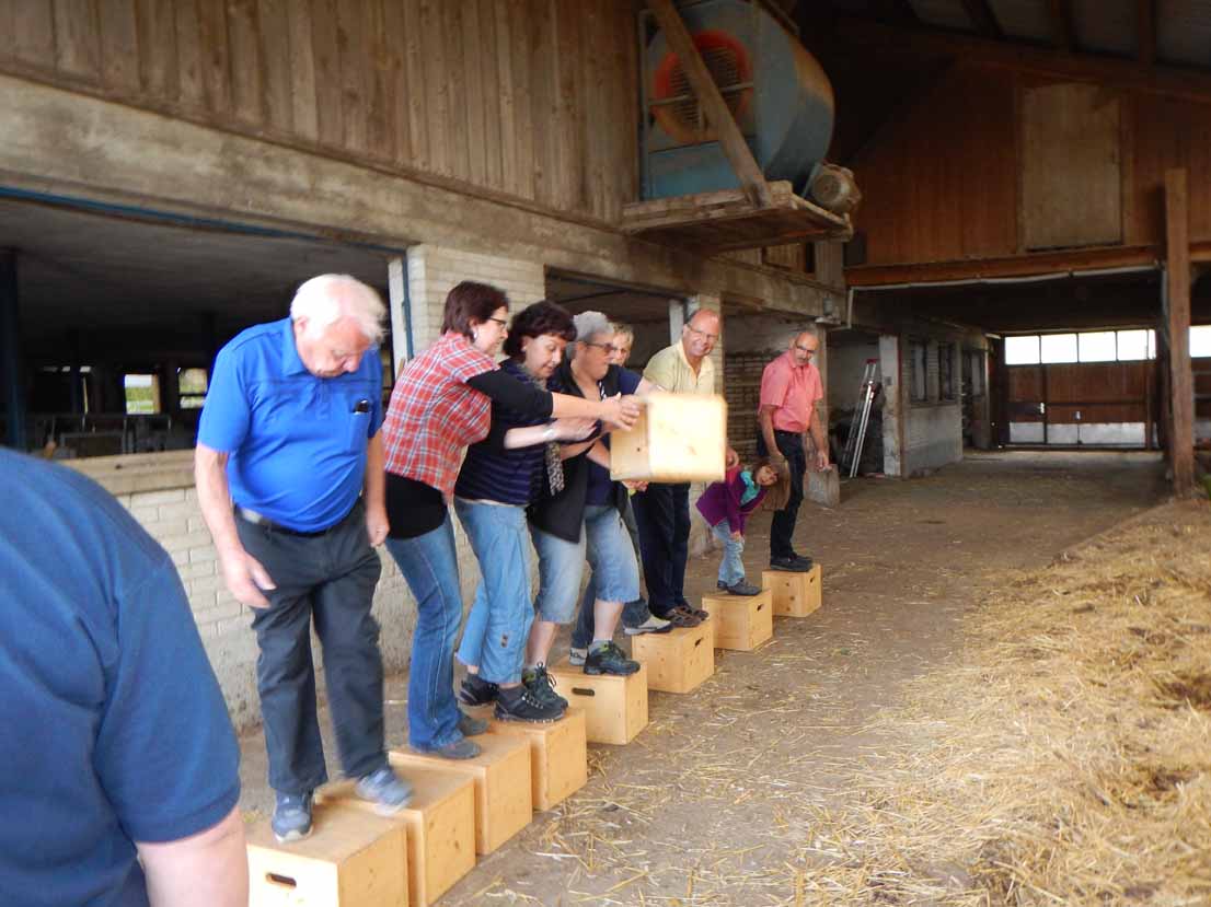 MGUler an Bauern-Olympiade (damals durften sie das noch so sagen....)