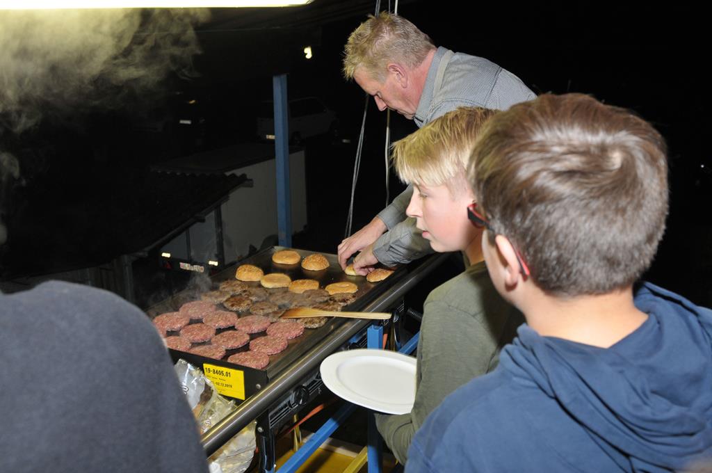 Andreas Holzer am Grill